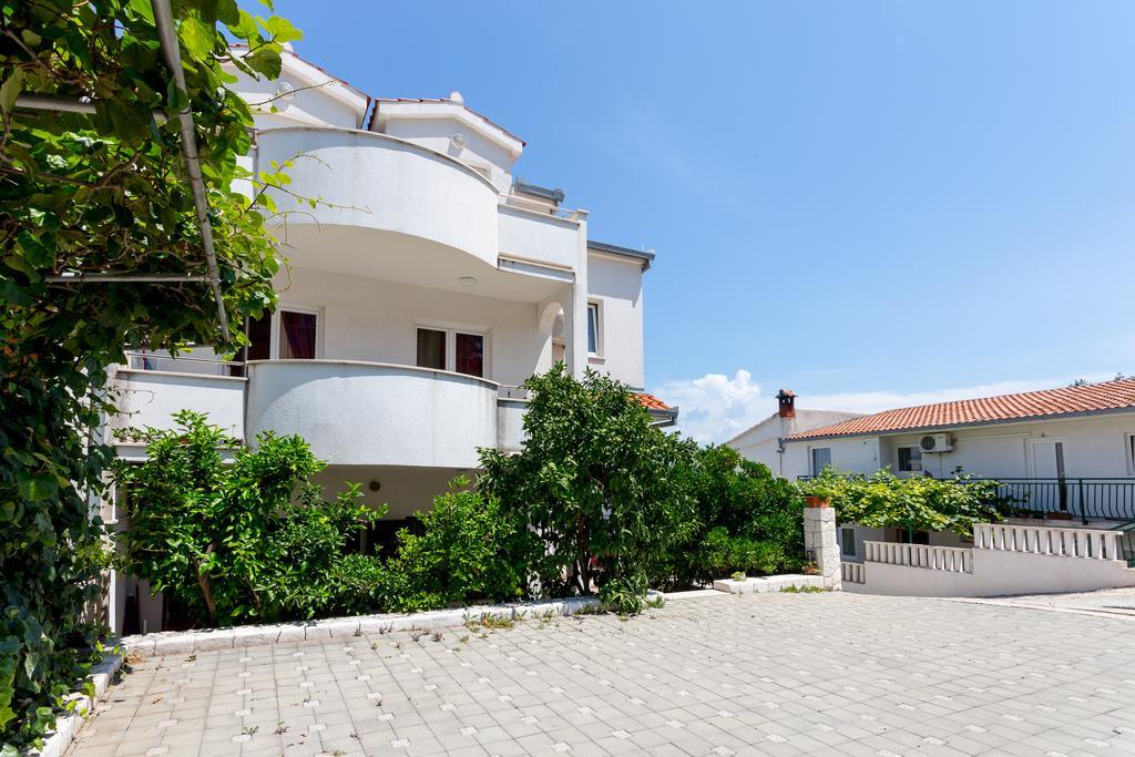 Apartments In Villa Top Trogir Buitenkant foto