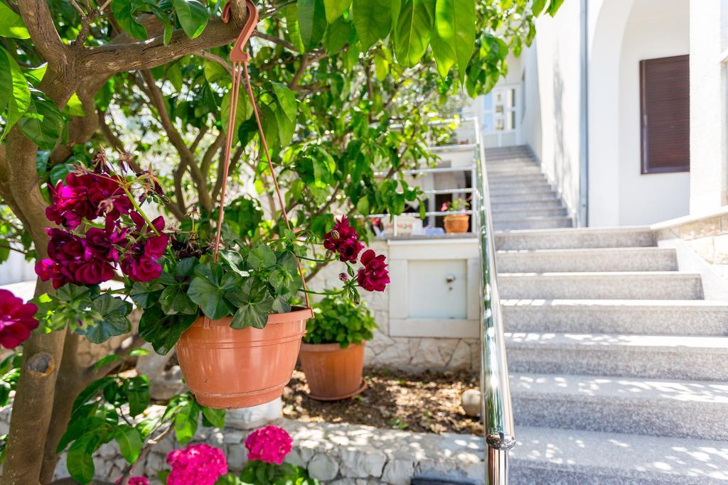 Apartments In Villa Top Trogir Buitenkant foto